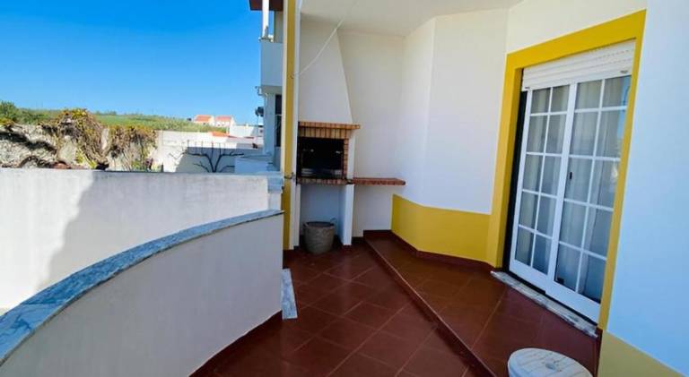 House with patio & barbecue — photo 3