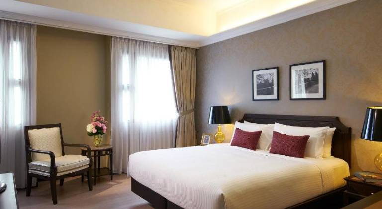 Lovely serviced apartment with garden, pool & barbecue | Good for workation | Pet-friendly in Singapore