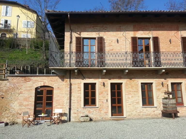 Camera privata Castagnole delle Lanze