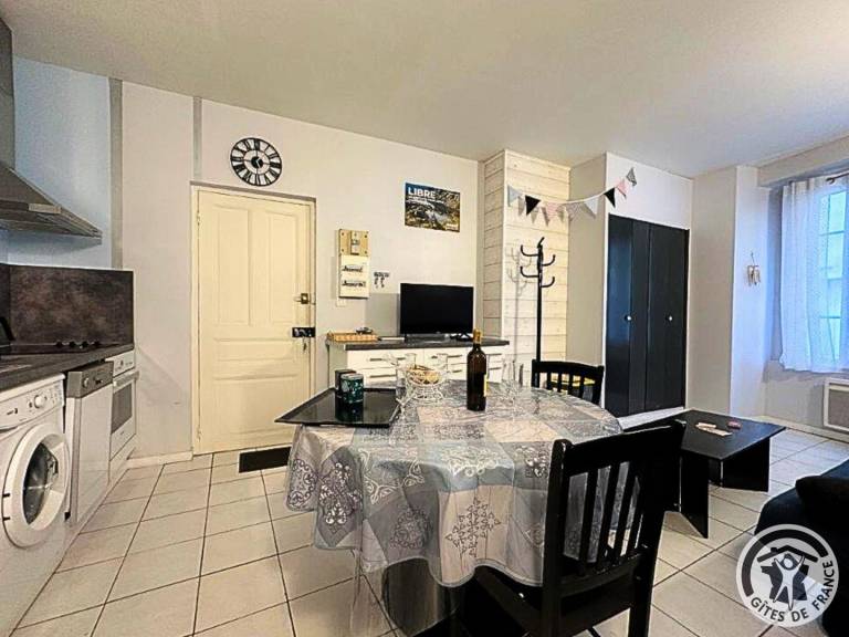 Gite with 1 room for 6 persons — photo 2