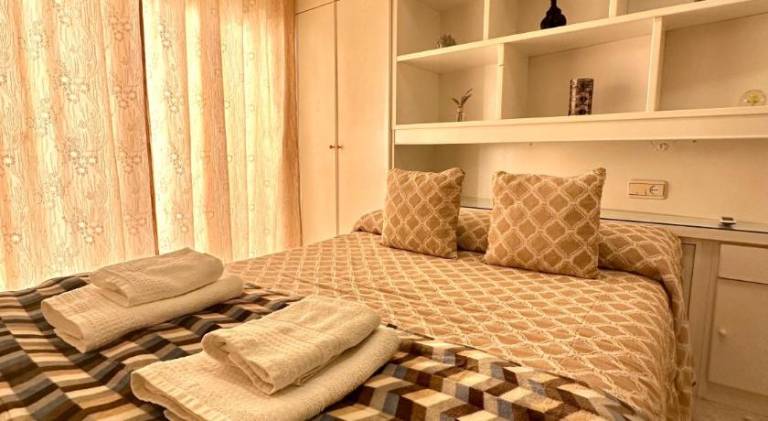 Apartment with 3 rooms for 8 persons in Badajoz