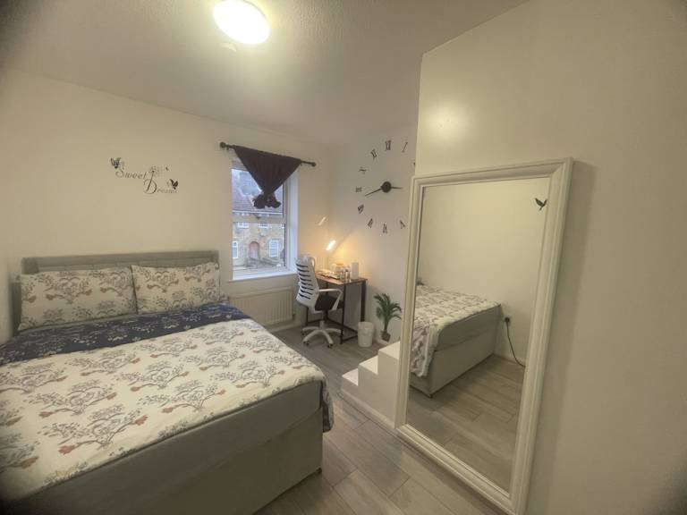 Accommodation Hayes