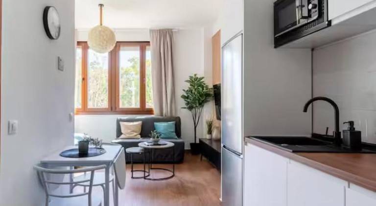 Beautiful apartment with pool | Pets are welcome — photo 3