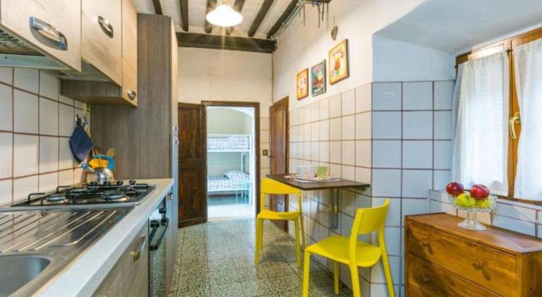 Holiday apartment with 2 rooms for 4 persons — photo 3
