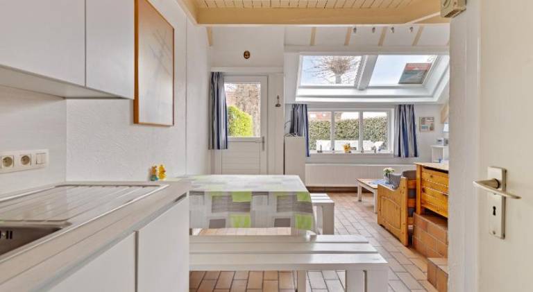 House with 2 rooms for 4 persons — photo 3