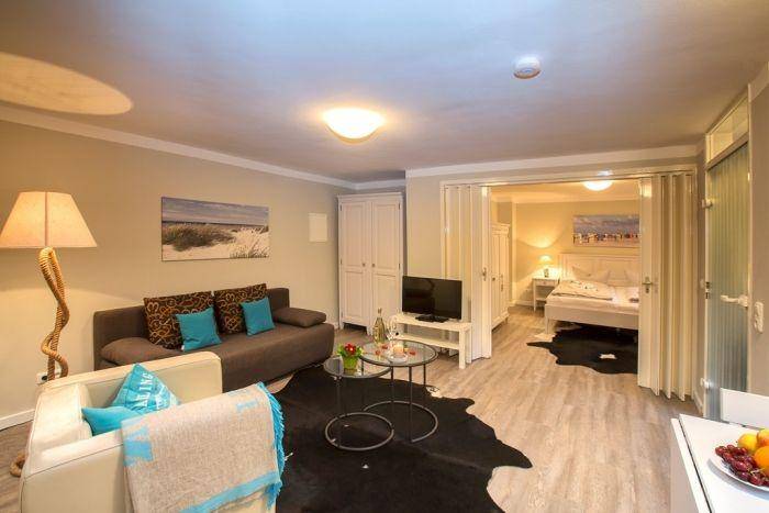 Family-friendly holiday apartment with terrace | Close to the beach | Pets are welcome — photo 2