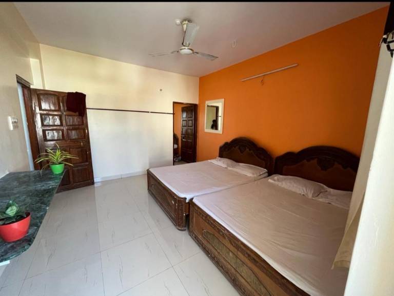 Hotel Raghunath Residency Niwas in Rahata