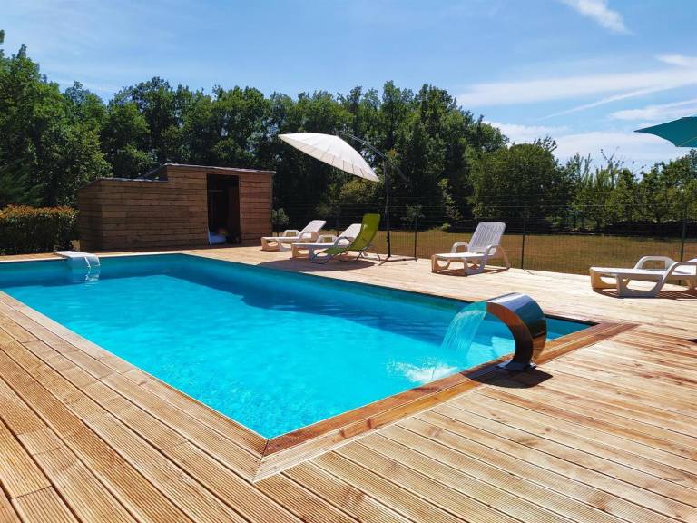 Gite with garden, barbeque & terrace — photo 2