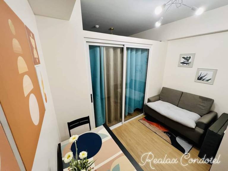 The Celandine by DMCI Homes 1BR with Balcony — photo 2