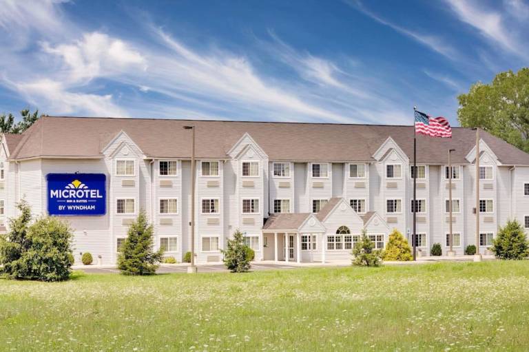 Microtel Inn & Suites by Wyndham Hagerstown by I 81