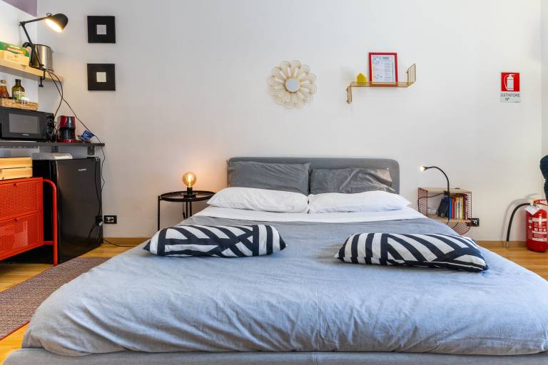 Studio with fast internet | Close to Duomo of San Giorgio | City view — photo 5