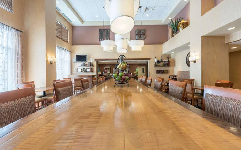 Hampton Inn & Suites by Hilton Moncton — photo 5