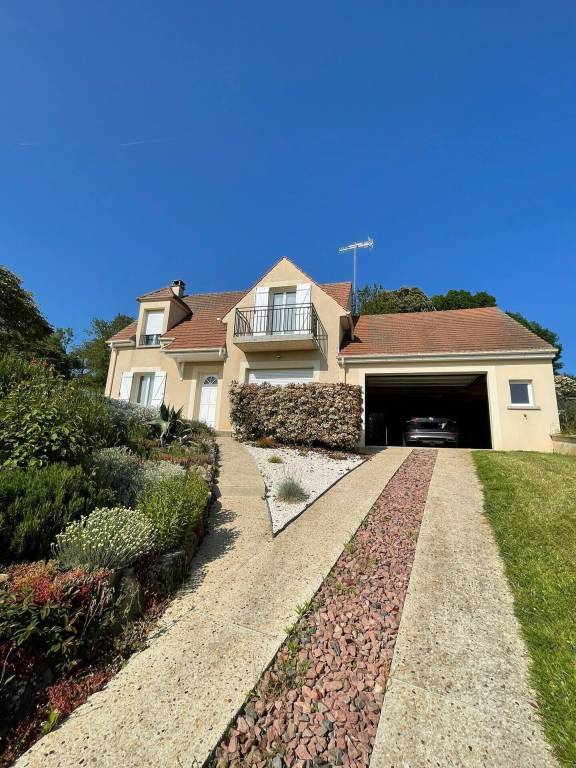 Maison de vacances Germigny-sous-Coulombs