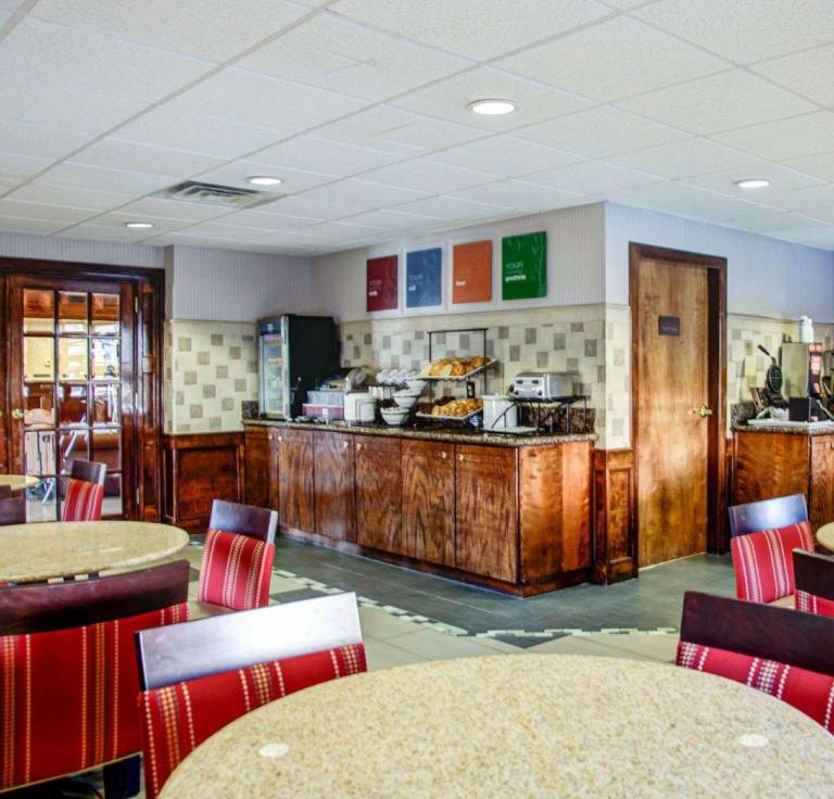 Comfort Inn Bessemer Birmingham South — photo 3