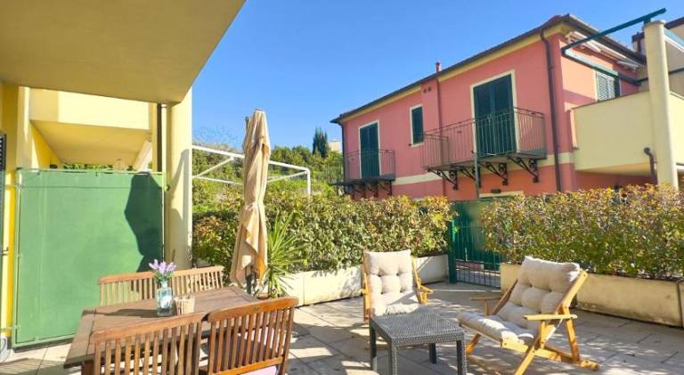Apartment with 1 room for 4 persons in Diano Marina