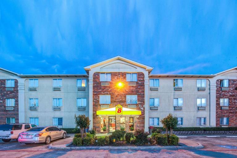 Super 8 By Wyndham Mckinney/Plano Area — photo 5