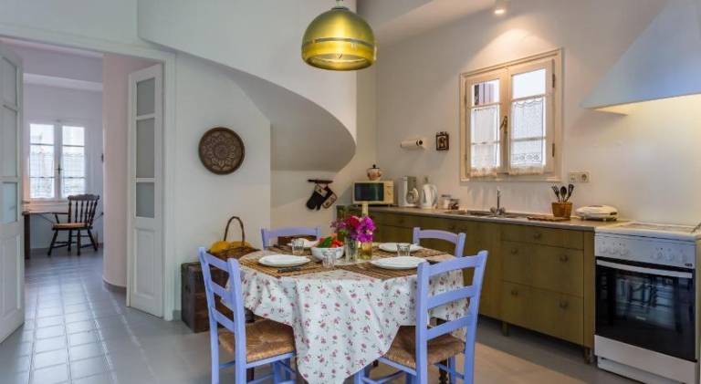 Wonderful holiday apartment with patio & yard | Suitable for remote work | Dogs allowed — photo 5