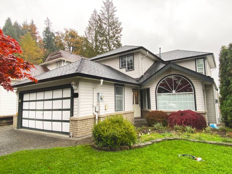 House  Coquitlam