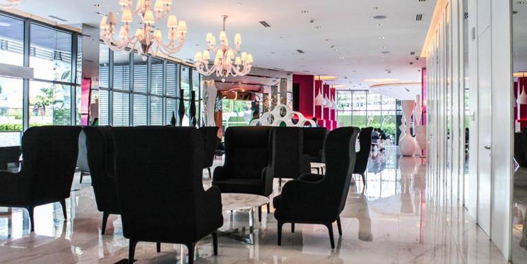 Azure Urban Resort Residences — photo 4