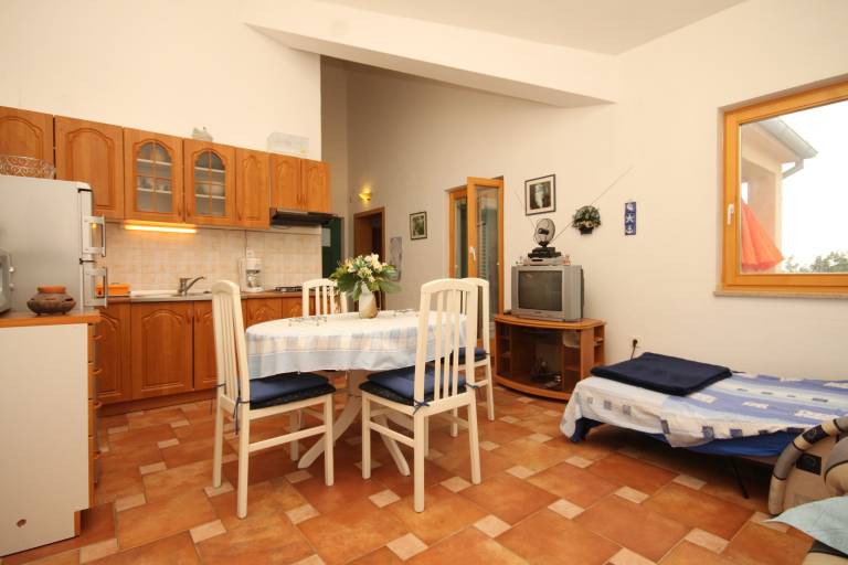 One bedroom apartment with terrace and sea view Sveti Jakov, Lošinj (A-8011-a) — photo 3
