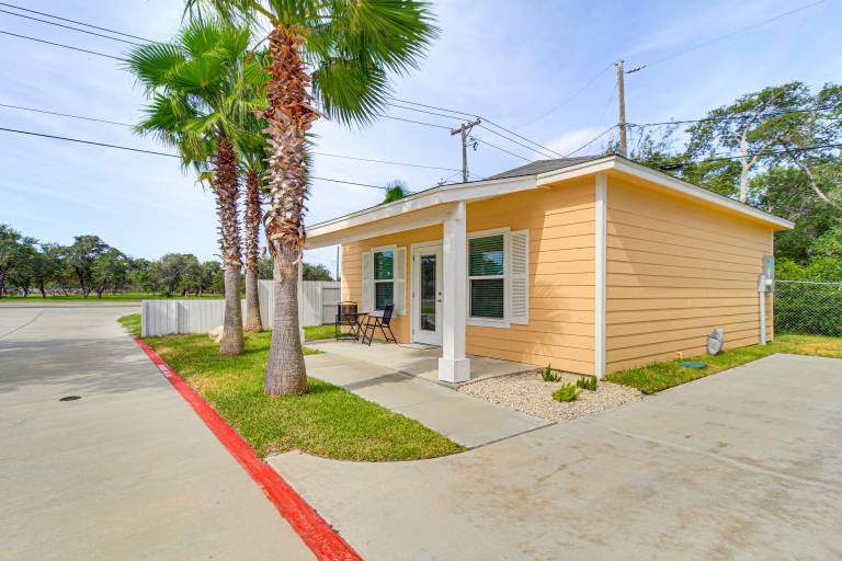 Fish & Swim On-Site: Resort Retreat in Rockport! — photo 4