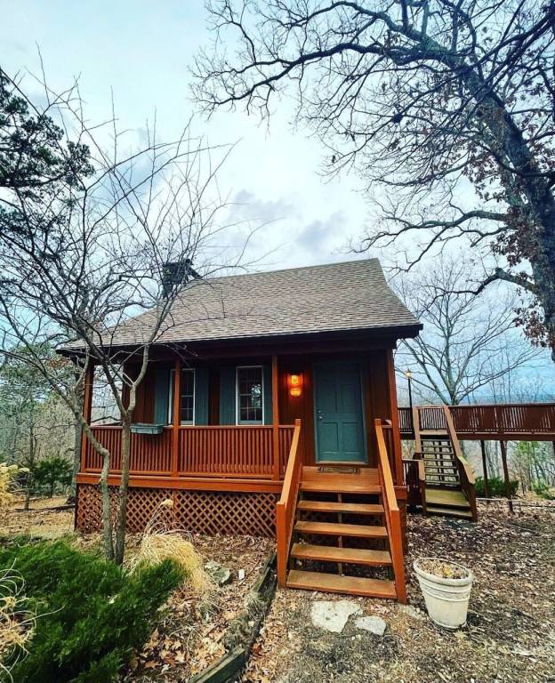 Cabin Eureka Springs