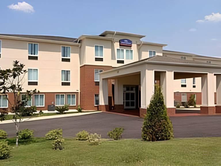 Home Inn & Suites in Montgomery
