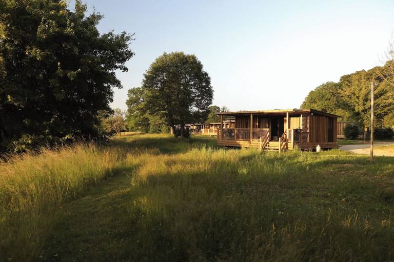 Camping-Unterkunft Florenville