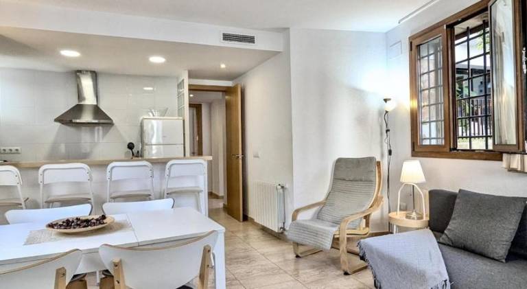 Apartment with 2 rooms for 4 persons — photo 2