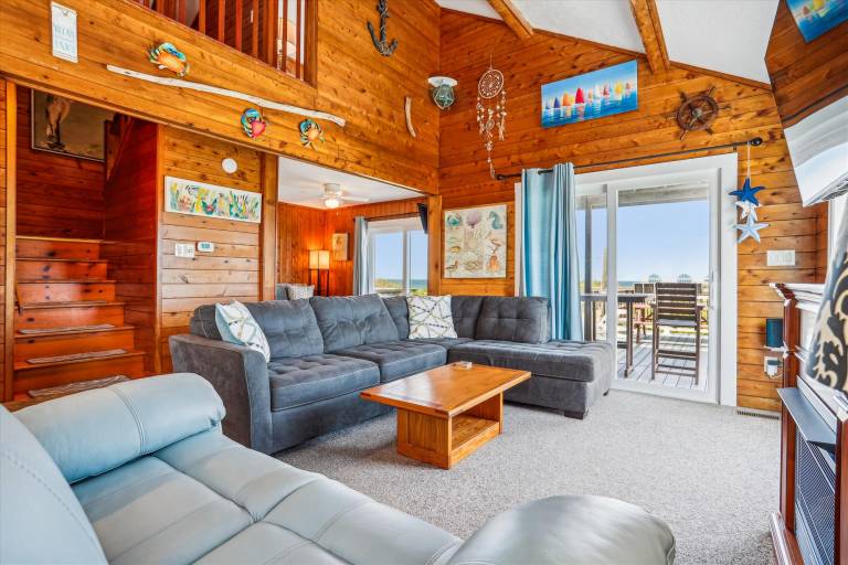 KD1213- Oceanfront Charmer- 4 BRs, Hot Tub, Dog Friendly and Views! — photo 5