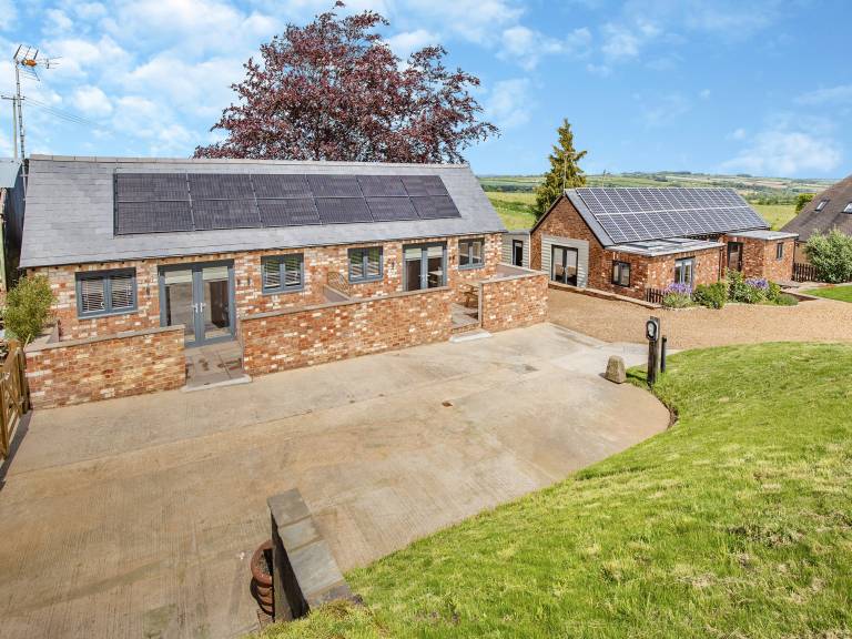 The Old Stables 2 UK46683