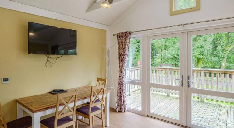Chalet with 2 rooms for 4 persons — photo 5