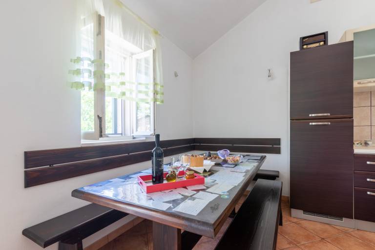 One bedroom house with terrace and sea view Cove Vela Lozna, Brač (K-16179) — photo 2