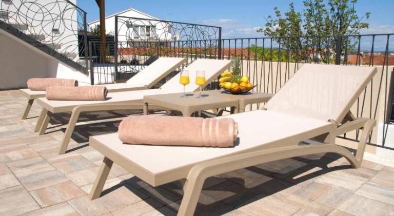 Villa with pool | Pets are welcome — photo 5