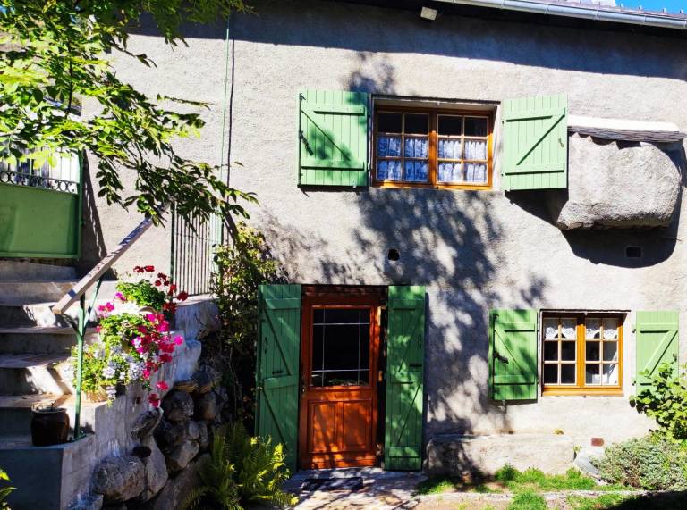 Lovely gite with barbeque, garden & terrace | Pet-friendly — photo 5
