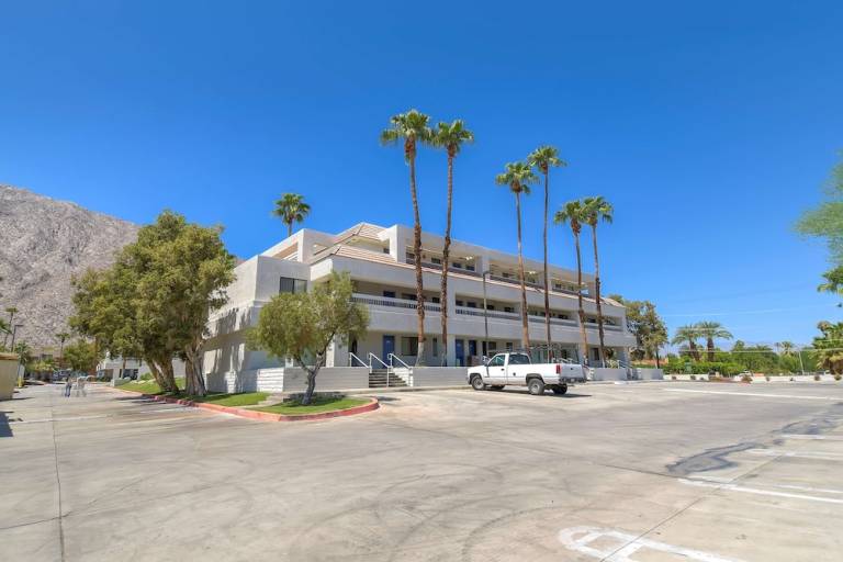 Motel Downtown Palm Springs