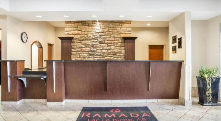 Ramada by Wyndham Lac La Biche — photo 4