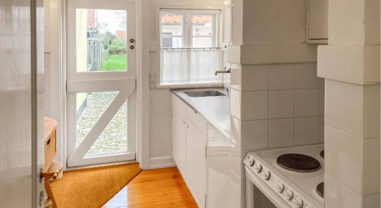 House with 1 room for 2 persons — photo 4