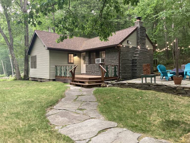 Cottage  Tafton