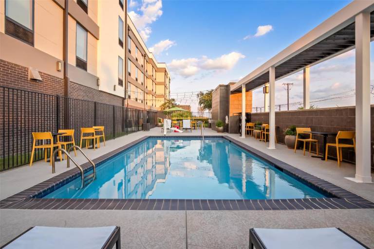 Home2 Suites by Hilton Irving/DFW Airport North — photo 2