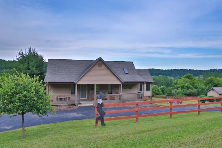 House The Galena Territory