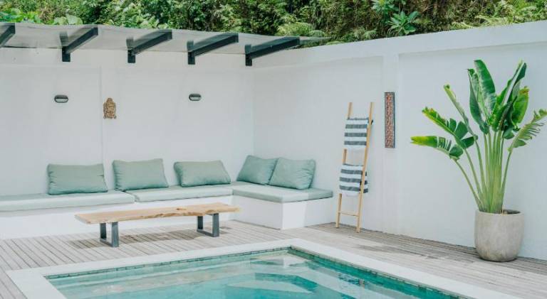 Villa with pool in Pecatu
