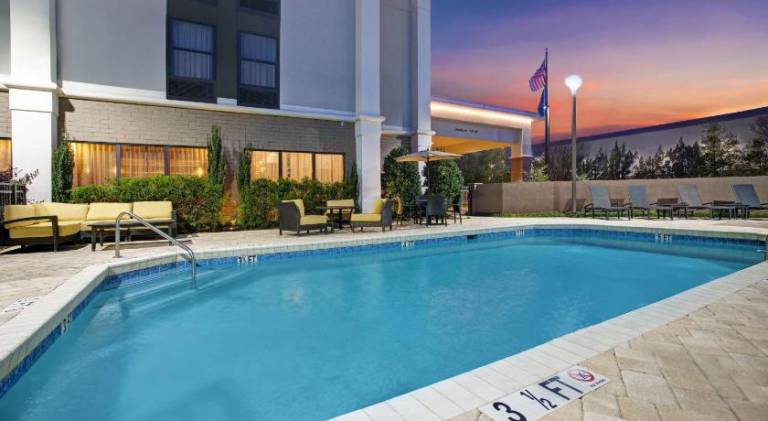 Hampton Inn Greenville I-385 - Woodruff Road — photo 2