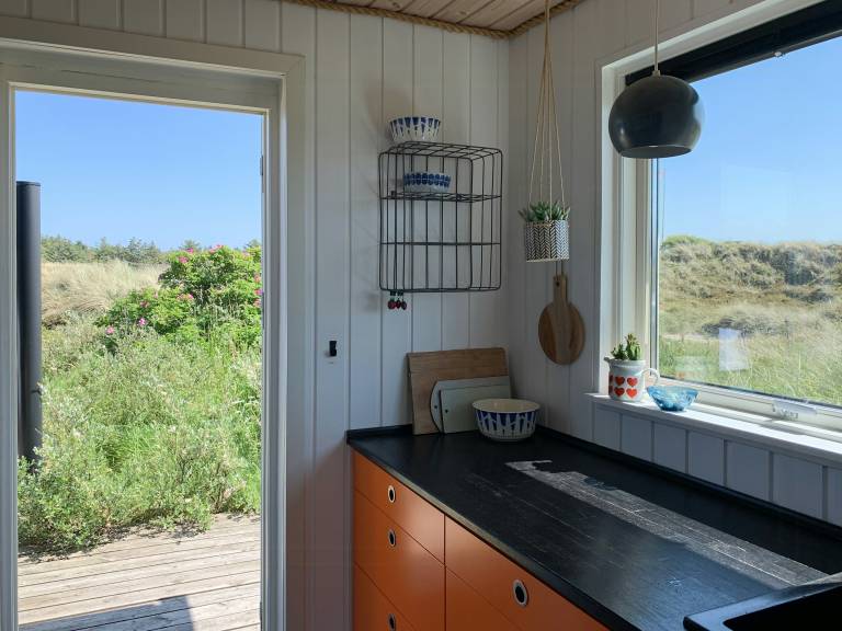 Vacation home with terrace & barbecue | Sea view — photo 3
