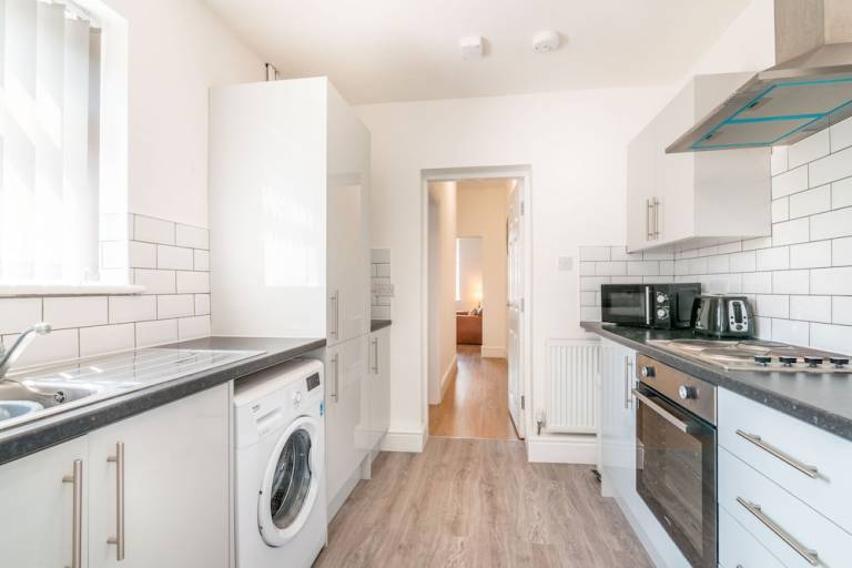 Apartment Hull