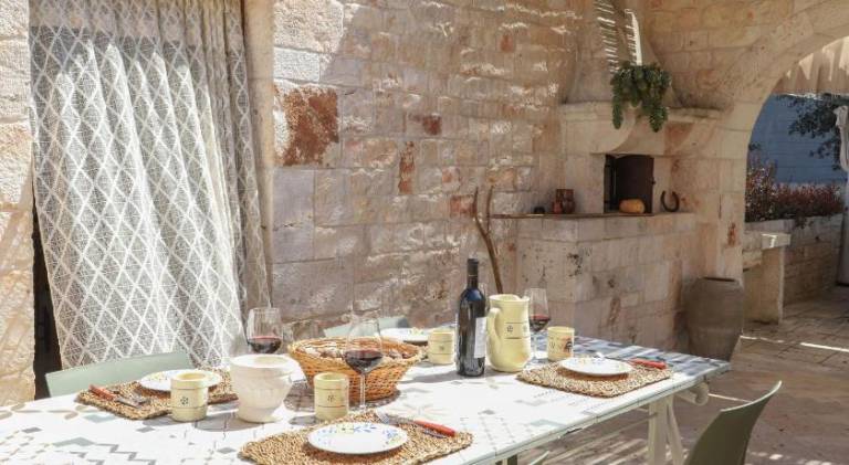 Country Trullo Rosso With Jacuzzi Alberobello — photo 3