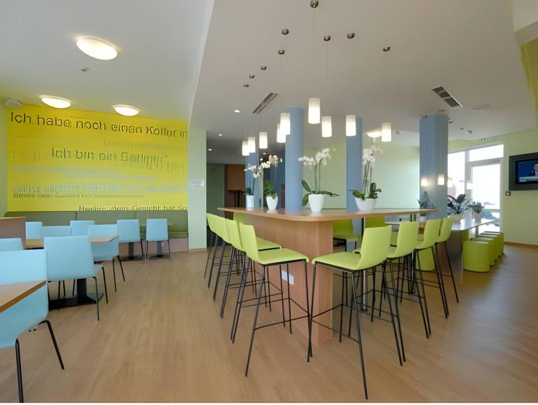 B&B Hotel Berlin-Airport — photo 5