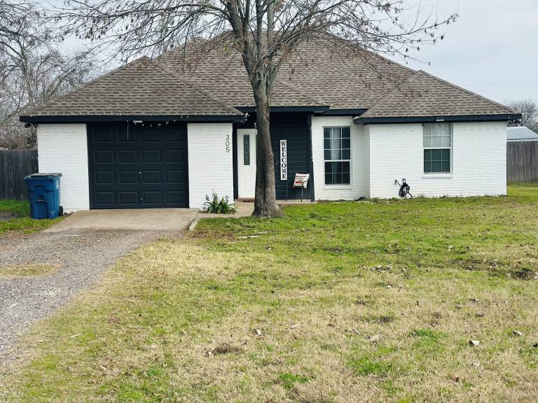 House  Red Oak