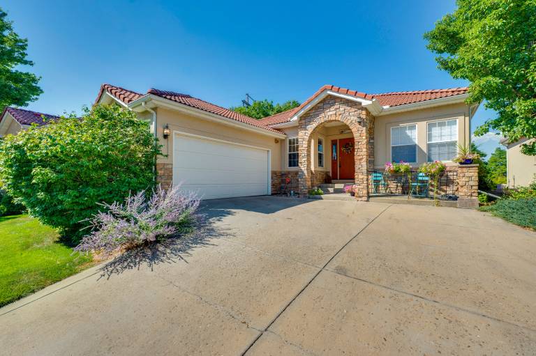 Pet-Friendly Longmont Home w/ McIntosh Lake Access — photo 2