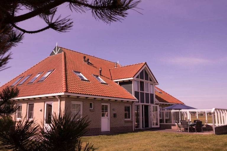 Ferienhaus mit Hund inHollum, Ameland Westfriesische Inseln f&uuml;r max. 6 Personen